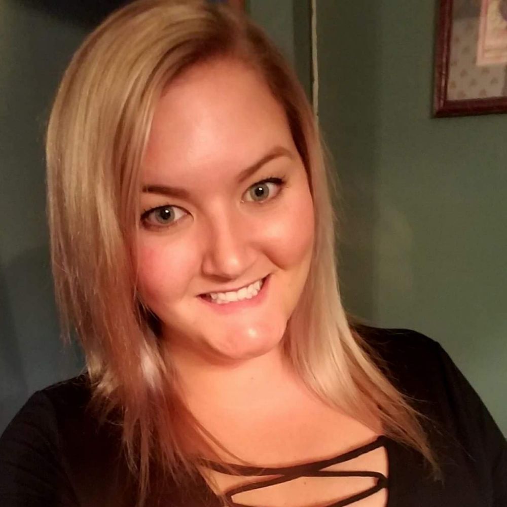 Meet your Posher, Jacy